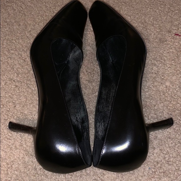 Prada shoes size 37 1/2 - Picture 5 of 8